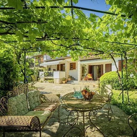 Mare In - Haus Fuer 6 Personen * Medulin