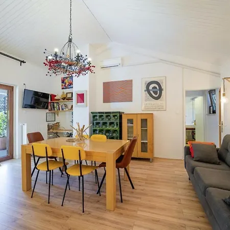 Mare In - Haus Für 6 Personen Сasa de vacaciones Medulin