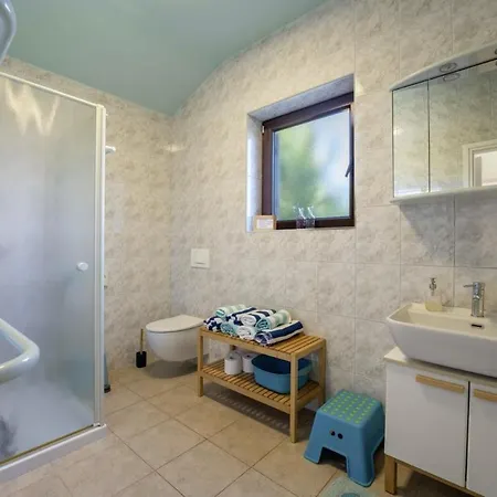 Mare In - Haus Für 6 Personen Medulin
